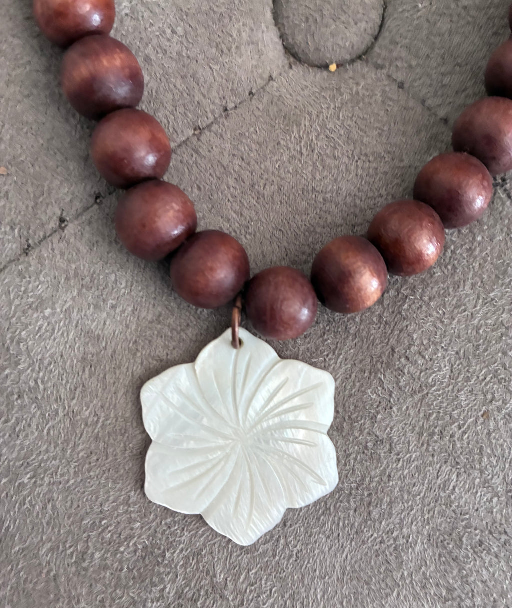 Wood Bead & Mother of Pearl Flower