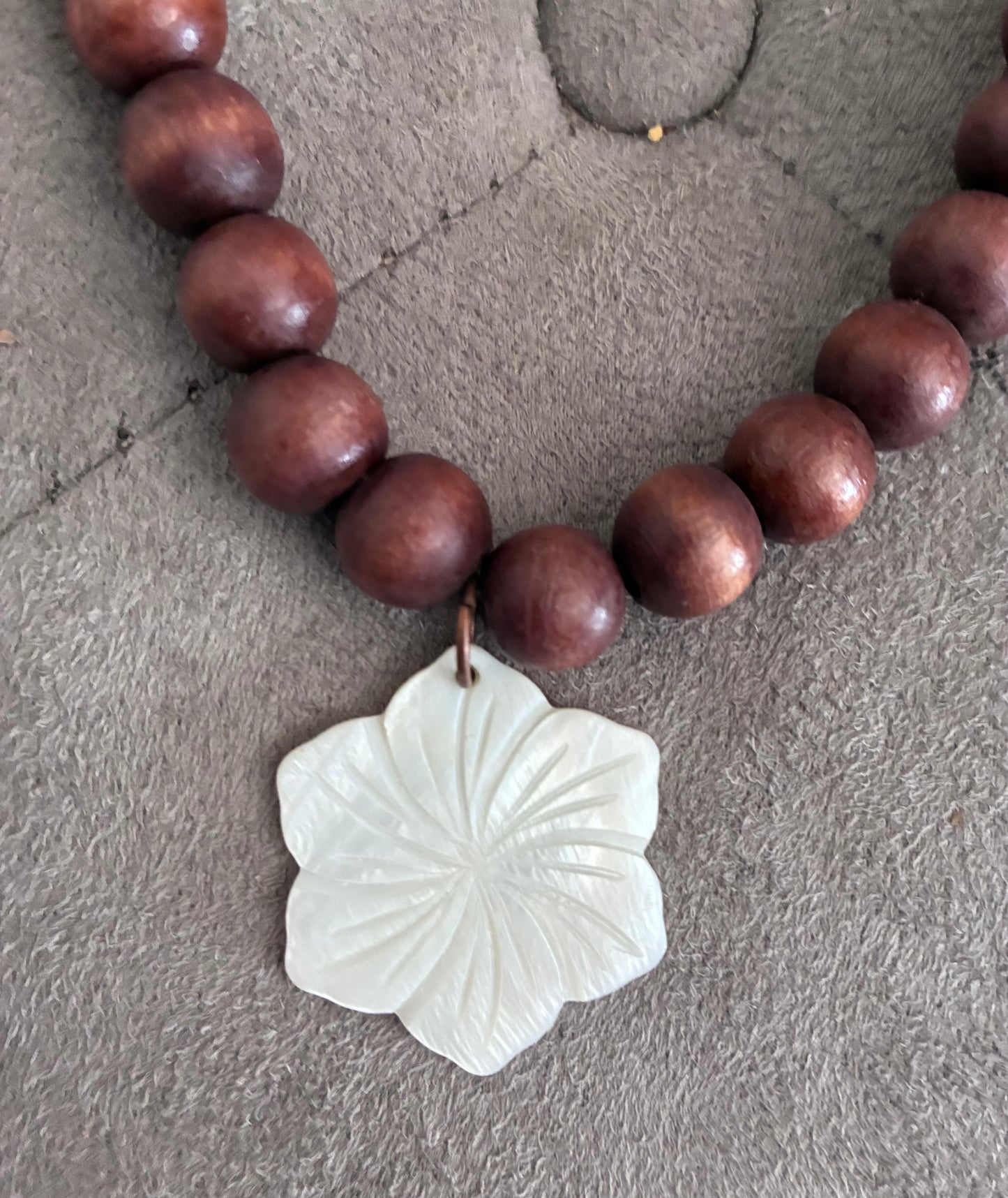 Wood Bead & Mother of Pearl Flower