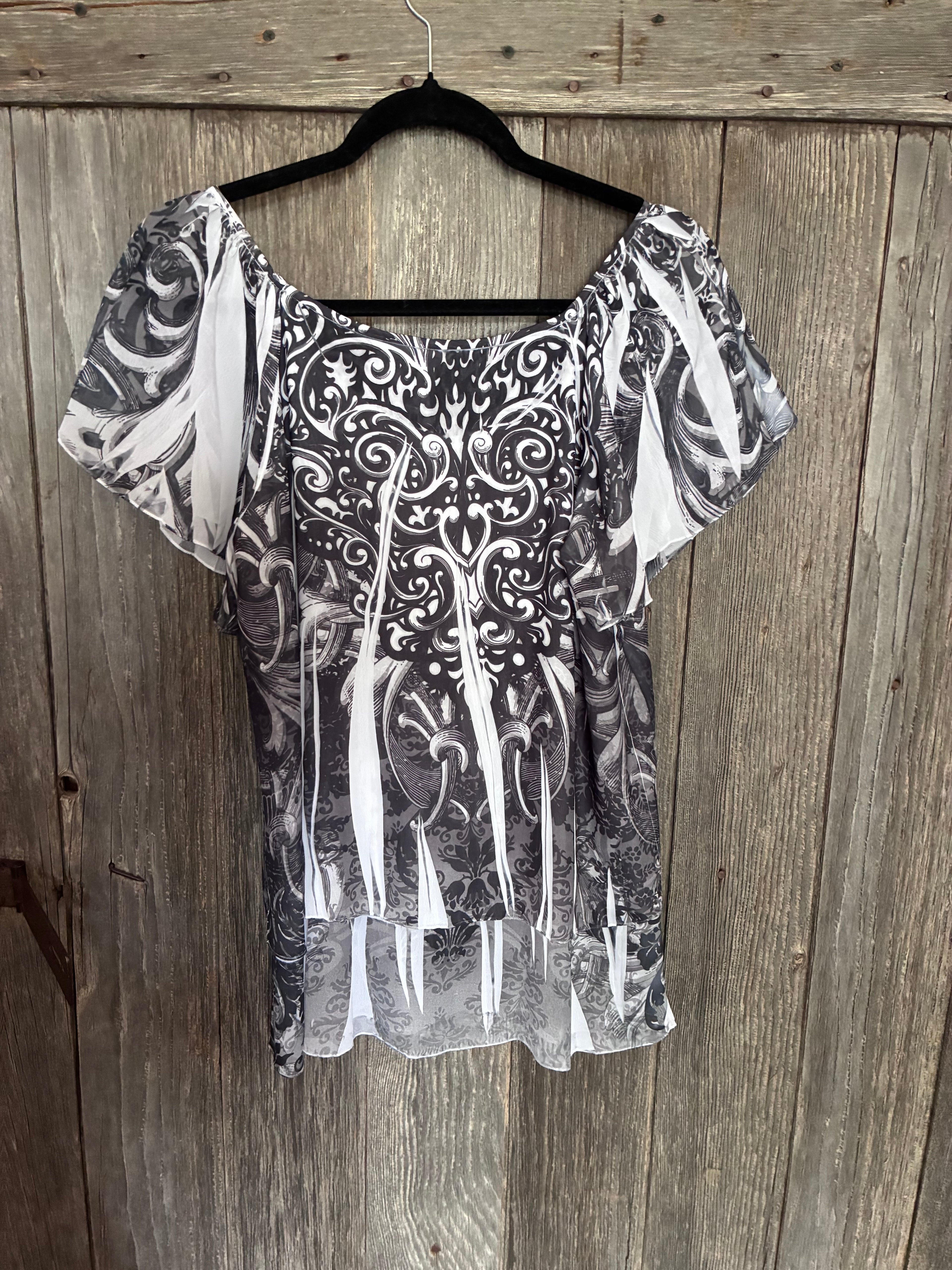 Sami & Jo Baroque Scroll Print Flutter Top | Large