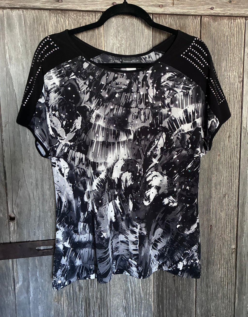 Brittany Black Abstract Print Embellished Top Size Large