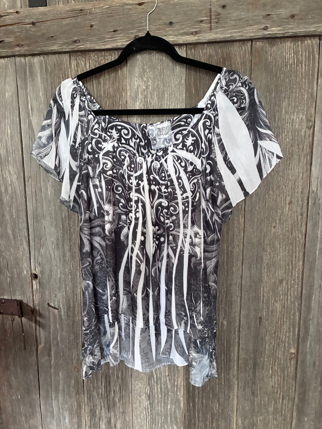 Sami & Jo Baroque Scroll Print Flutter Top | Large