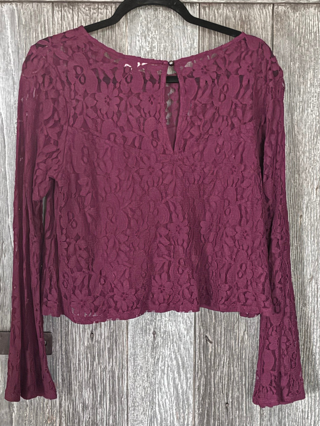 Eyeshadow Floral Lace Bell Sleeve Crop Top | Size L | Burgundy