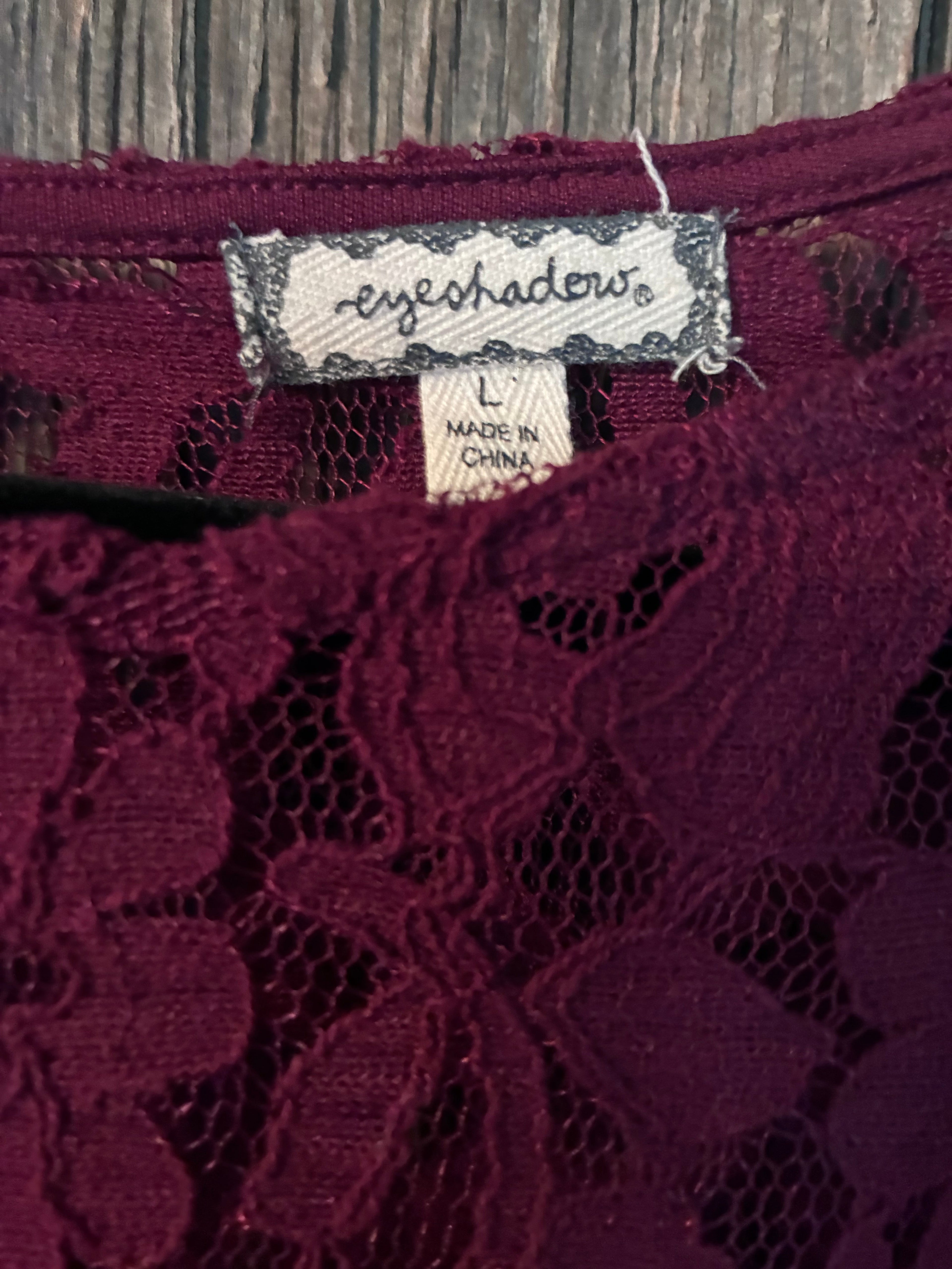Eyeshadow Floral Lace Bell Sleeve Crop Top | Size L | Burgundy
