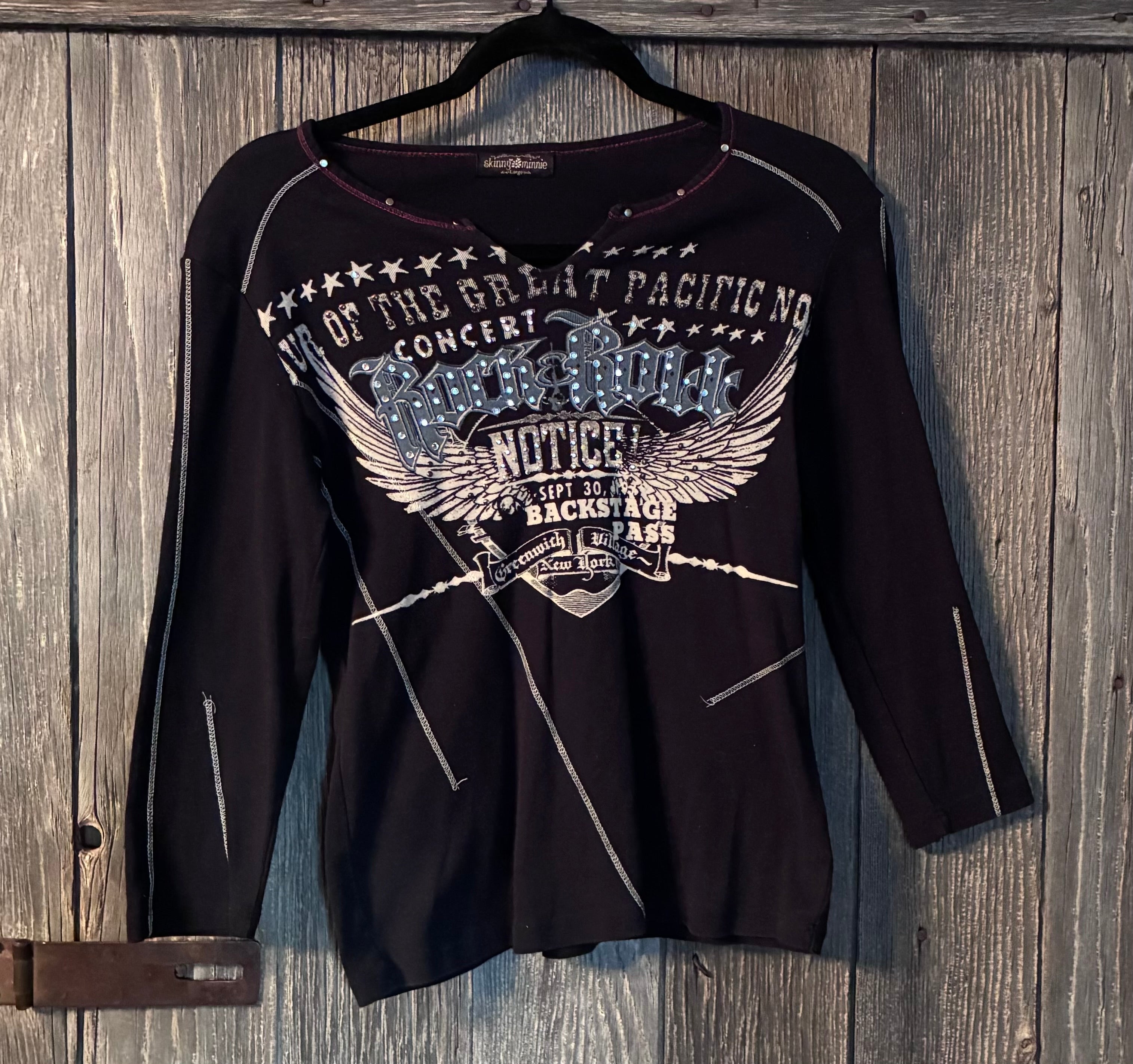 Skinny Minnie Rock & Roll Concert Graphic Top | Size Large