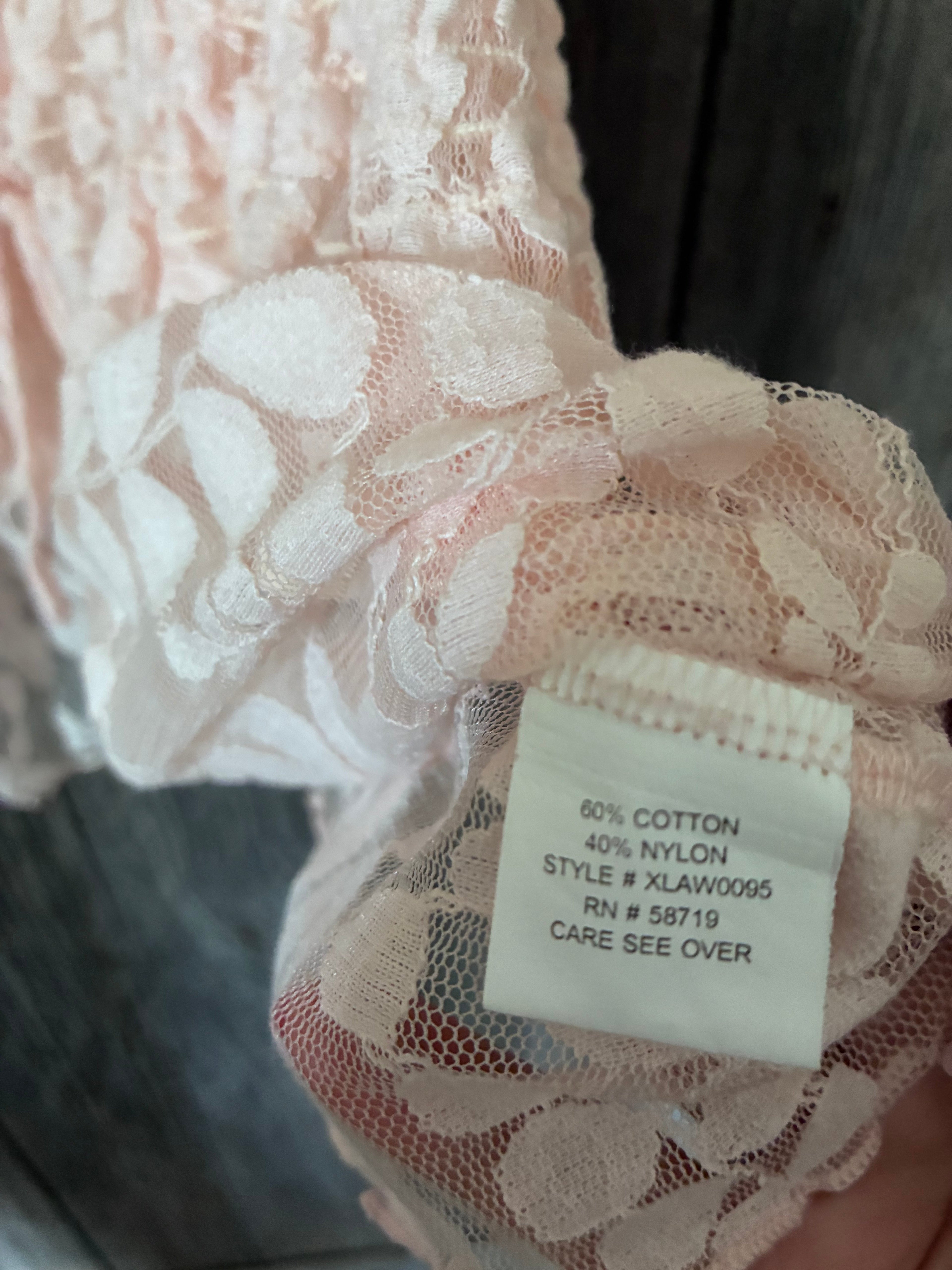 NY Collection Blush Pink Lace Top – Size L