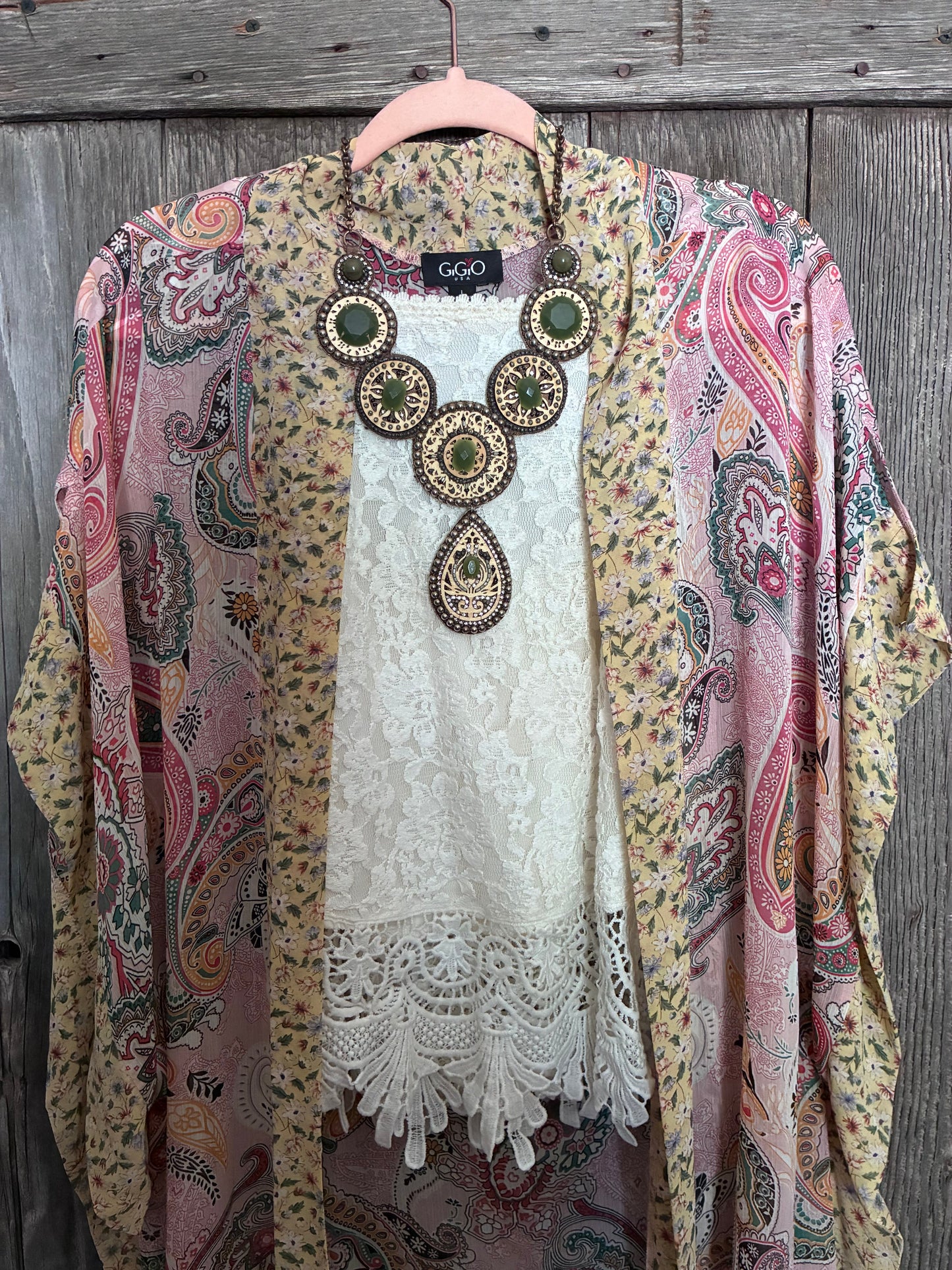 GiGiO Boho Statement Necklace – Green Stone & Filigree