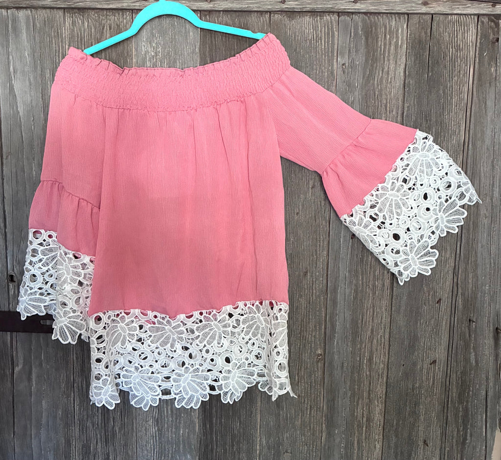 Pink Off-Shoulder Lace Trim Boho Top – L