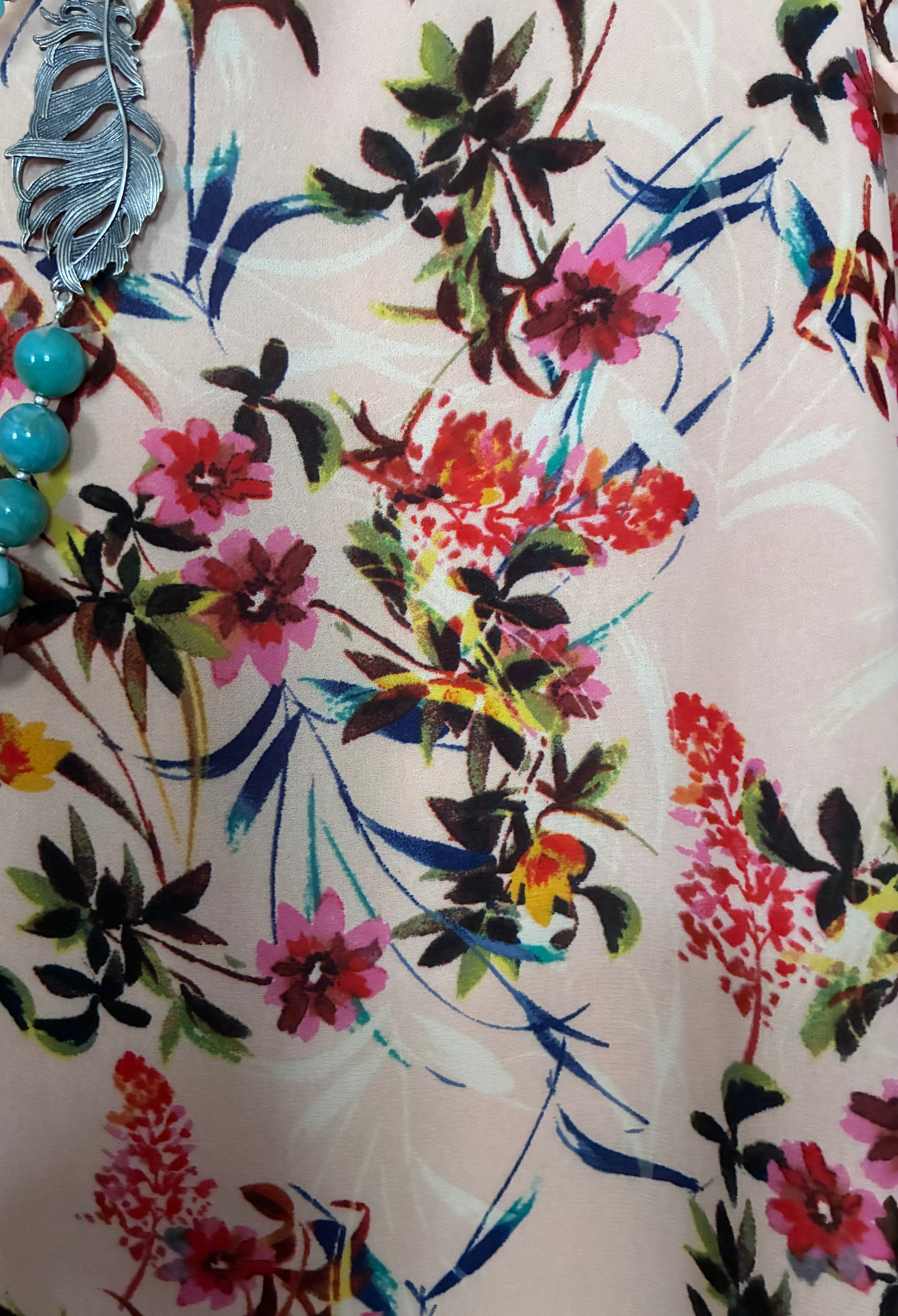 Rose + Olive Blush Floral Chiffon Blouse – Size M